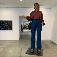 Photo taken at Lehmann Maupin Gallery by MoRiza on 10/23/2019