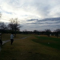 Foto tirada no(a) Iron Horse golf club por Tracy G. em 12/15/2012