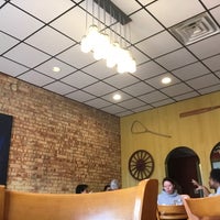 Photo taken at Soup Spoon Cafe by Laura P. on 5/31/2019