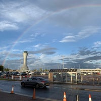 Photo taken at Edinburgh Airport (EDI) by Jan M. on 9/20/2023