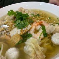 Photo taken at Lam Hoa Thuan Restaurant by Dan W. on 1/6/2020