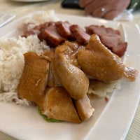 Photo taken at Shai Lai Seafood Restaurant by Dan W. on 8/20/2022