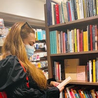 Photo taken at Fully Booked by Jim L. on 7/10/2022