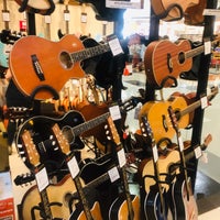 Rj guitar 2024 center near me