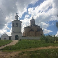 Photo taken at Церковь Михаила Архангела (Свирская) by Anna G. on 5/26/2016