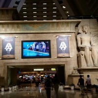 Das Foto wurde bei Luxor Hotel &amp; Casino von Federica A. am 8/17/2016 aufgenommen