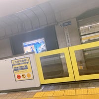 Photo taken at Shinsakae-machi Station (H11) by 桜咲 on 3/26/2023