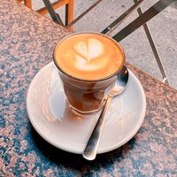 Photo prise au Coffee Stand Gutenberg par akos le3/3/2024