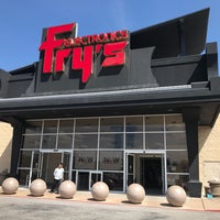 Photo taken at Fry&amp;#39;s Electronics by Bkwm J. on 8/19/2018