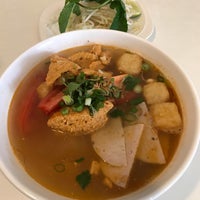 Photo taken at Ly&amp;#39;s Vietnamese Cuisine by Bkwm J. on 6/5/2018