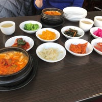 Photo taken at Muguboka Korean BBQ by Bkwm J. on 2/17/2020