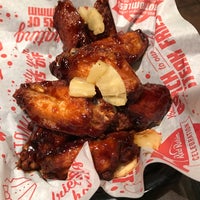Photo taken at Red Robin Gourmet Burgers and Brews by Bkwm J. on 7/1/2019