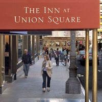 12/18/2013 tarihinde The Inn at Union Squareziyaretçi tarafından The Inn at Union Square'de çekilen fotoğraf