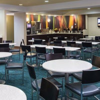 รูปภาพถ่ายที่ SpringHill Suites by Marriott Williamsburg โดย SpringHill Suites by Marriott Williamsburg เมื่อ 3/6/2014
