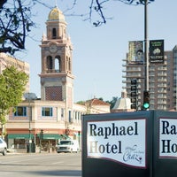 Photo taken at The Raphael Hotel, Autograph Collection by The Raphael Hotel, Autograph Collection on 3/11/2014