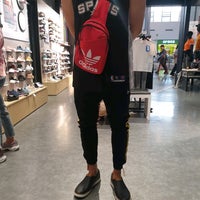 skechers mega mall