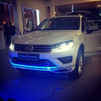 Photo taken at Volkswagen Центр Мытищи by Alessa A. on 12/11/2014