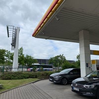 Foto scattata a Shell da ねぎしんく il 5/6/2019