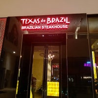 Foto tirada no(a) Texas de Brazil Churrascaria por Alin G. em 1/1/2020