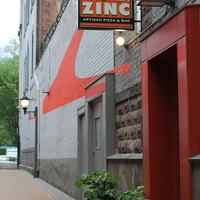 6/12/2014 tarihinde Kitchen ZINCziyaretçi tarafından Kitchen ZINC'de çekilen fotoğraf