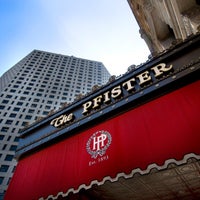 7/16/2013にThe Pfister HotelがThe Pfister Hotelで撮った写真