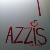 Photo taken at Azzis Sucos by Luciana P. on 4/12/2013