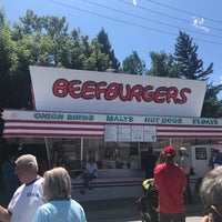 Photo taken at Mark&amp;#39;s In &amp;amp; Out by Doug M. on 7/19/2019
