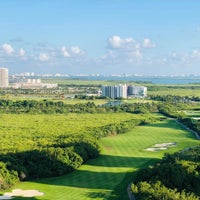3/12/2019 tarihinde Rubénziyaretçi tarafından Puerto Cancún Golf Club'de çekilen fotoğraf