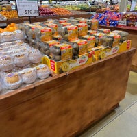 Photo taken at Super H Mart by Ariff G. on 1/31/2023