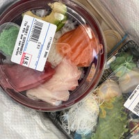 12/11/2023 tarihinde Shirley L.ziyaretçi tarafından Suruki Supermarket'de çekilen fotoğraf
