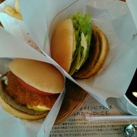 Photo taken at モスバーガー 三田ウッディタウン店 by Masashi T. on 5/29/2016