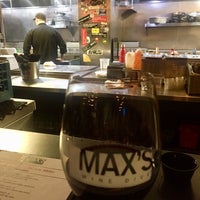 Foto tomada en MAX&amp;#39;s Wine Dive Denver  por Richard G. el 3/31/2018