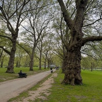 Photo taken at Green Park by BaderZz on 4/26/2024