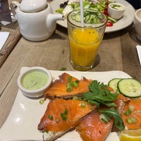 Photo taken at Le Pain Quotidien by Max S. on 4/26/2024