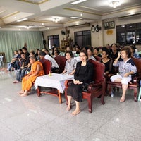 Photo taken at Wat Maha Phruettharam Worawiharn by Chaiwat M. on 8/29/2019