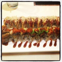 Das Foto wurde bei Fusion Fire Asian Fondue &amp;amp; Sushi Bar von Darin am 6/20/2013 aufgenommen