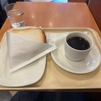 Photo taken at Doutor Coffee Shop by andhyphen on 1/10/2024