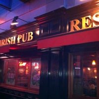 Photo taken at Rí Rá Irish Pub by Bob on 11/2/2012