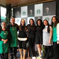 Photo taken at Starbucks by Iliana J. on 8/30/2018