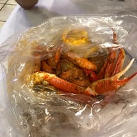 Photo taken at Raging Crab by Erika on 2/8/2017
