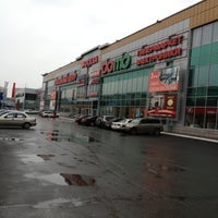 Photo taken at ТЦ «Москва» by Алексей Ж. on 10/8/2012