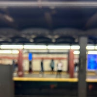 Photo taken at MTA Subway - 47th-50th St/Rockefeller Center (B/D/F/M) by David H. on 9/8/2023