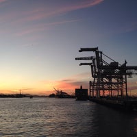 Photo taken at Oakland Ferry Terminal by David H. on 12/24/2015