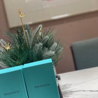 Photo taken at Tiffany &amp;amp; Co. by Julie P. on 12/27/2021