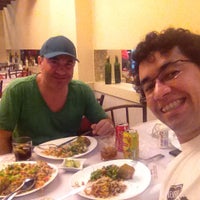 4/18/2015 tarihinde Morris A.ziyaretçi tarafından Restaurante Faraj'de çekilen fotoğraf