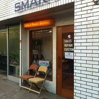 Foto tirada no(a) SMART渋谷店：iPhone修理・MacBookバッテリー交換修理 por Calton B. em 5/24/2013