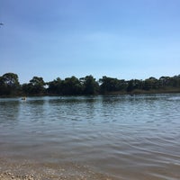 Foto diambil di Green Pine Beach&amp;amp;Bungallows Ölüdeniz oleh Figen pada 9/15/2018