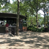 Foto tirada no(a) Table Green Kiosks por Michael P. em 6/20/2020