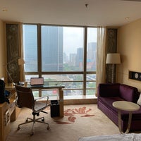 Das Foto wurde bei Guangzhou Marriott Hotel Tianhe von Hiro am 4/5/2023 aufgenommen