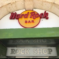 Photo taken at Hard Rock Bar Malta by Lars on 5/23/2017